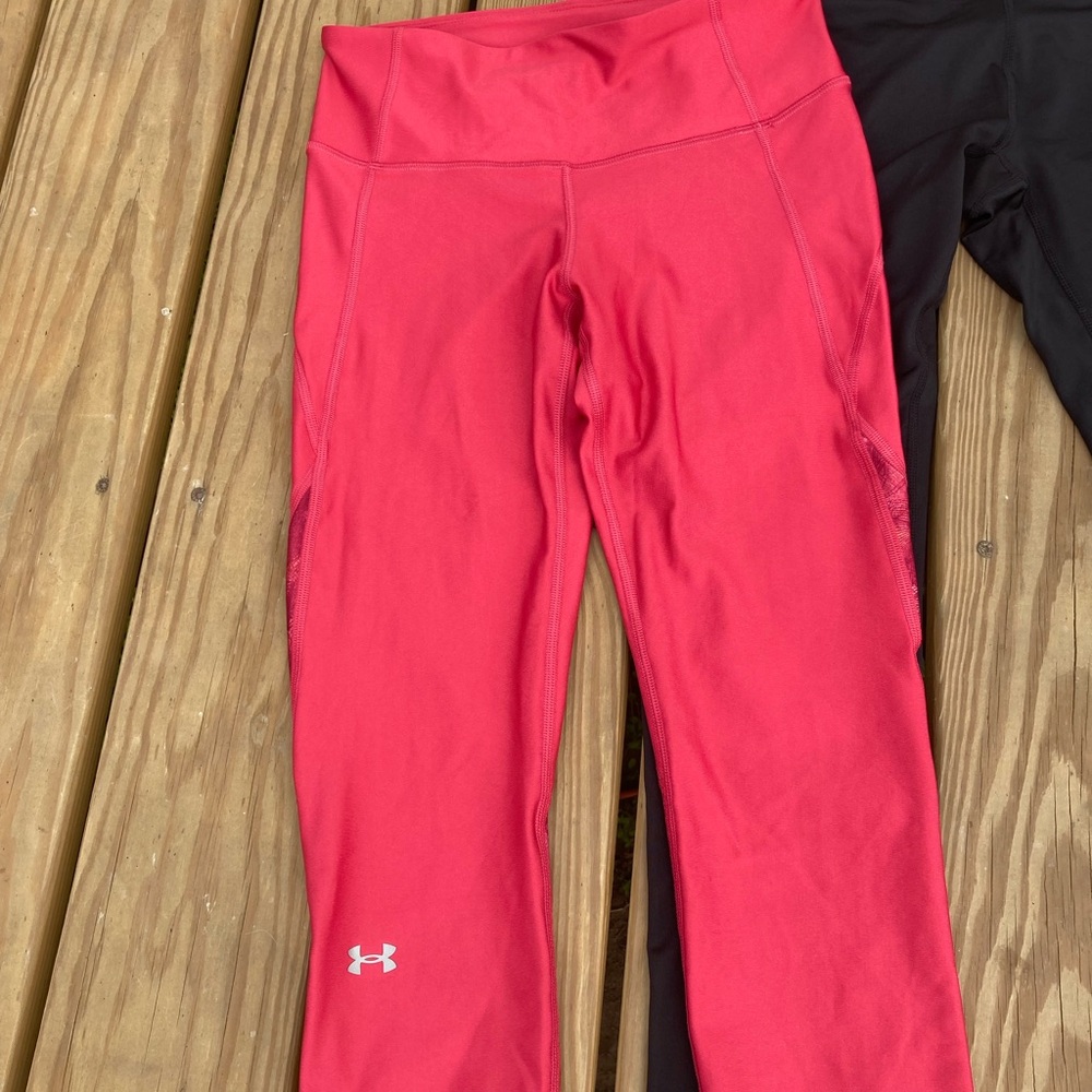 Under Armour pink crops NWT